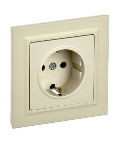 Розетка с з/к РСР14-1-0-БрКр бежевый BRITE (BR-R14-16-K10-F). Розетка с заземлением с защитными шторками в сборе. IEK в Омске