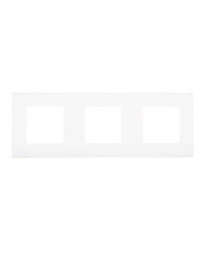 Рамка 3-постовая, белая, LK45 (854304): Рамка в Омске
