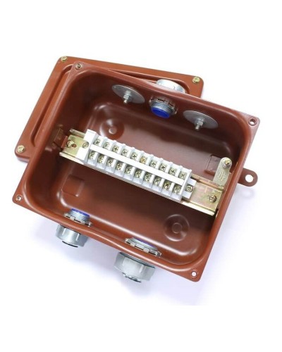 КСМР-10 У2 IP54 (zeta30374). Клеммные коробки КСМР с муфтами МВ-М(РКн) (металлорукав-коробка). ЗЭТА в Омске